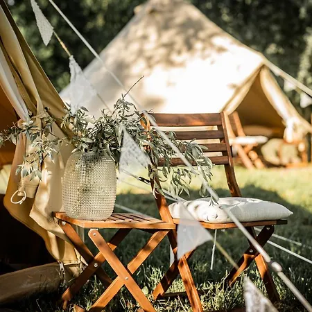 Wpark Glamping * Poltsamaa